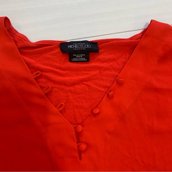 Michel Studio Size X Red V-Neck with Buttons Short Sleeve Tee - Picture 3 of 7